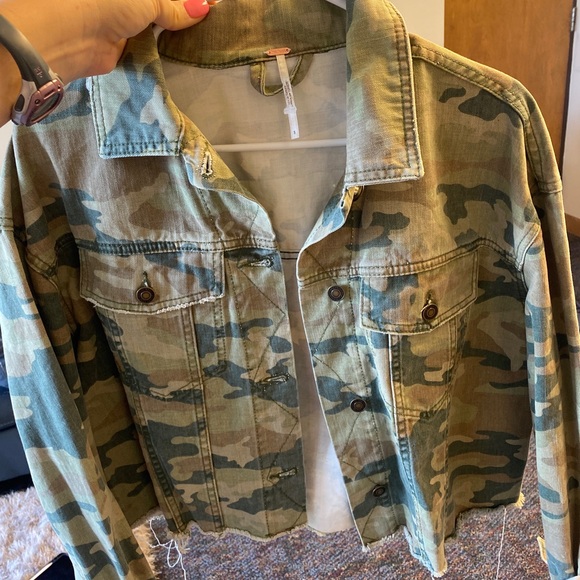 Free people denim jacket - Picture 3 of 3